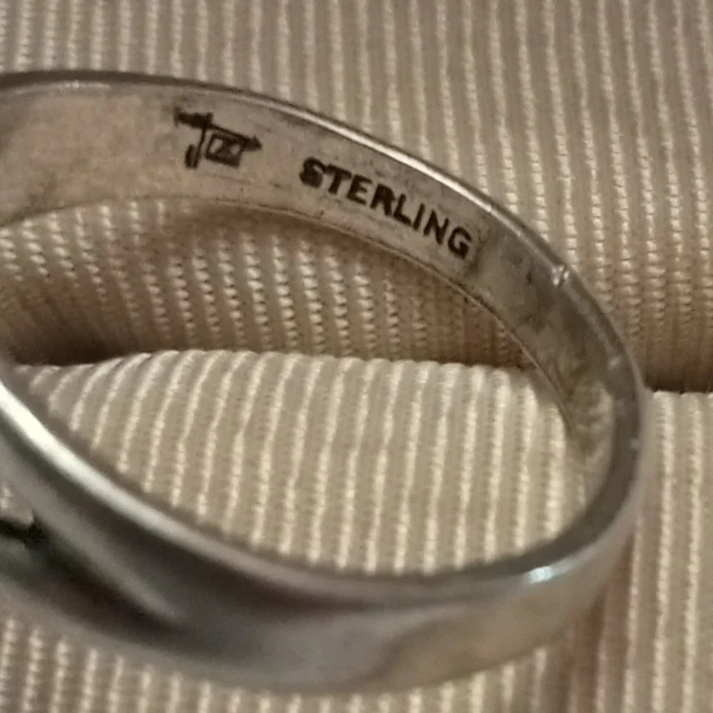 Vintage Bell Trading Post Sterling Silver and Turquoise Ring - Picture 6 of 8